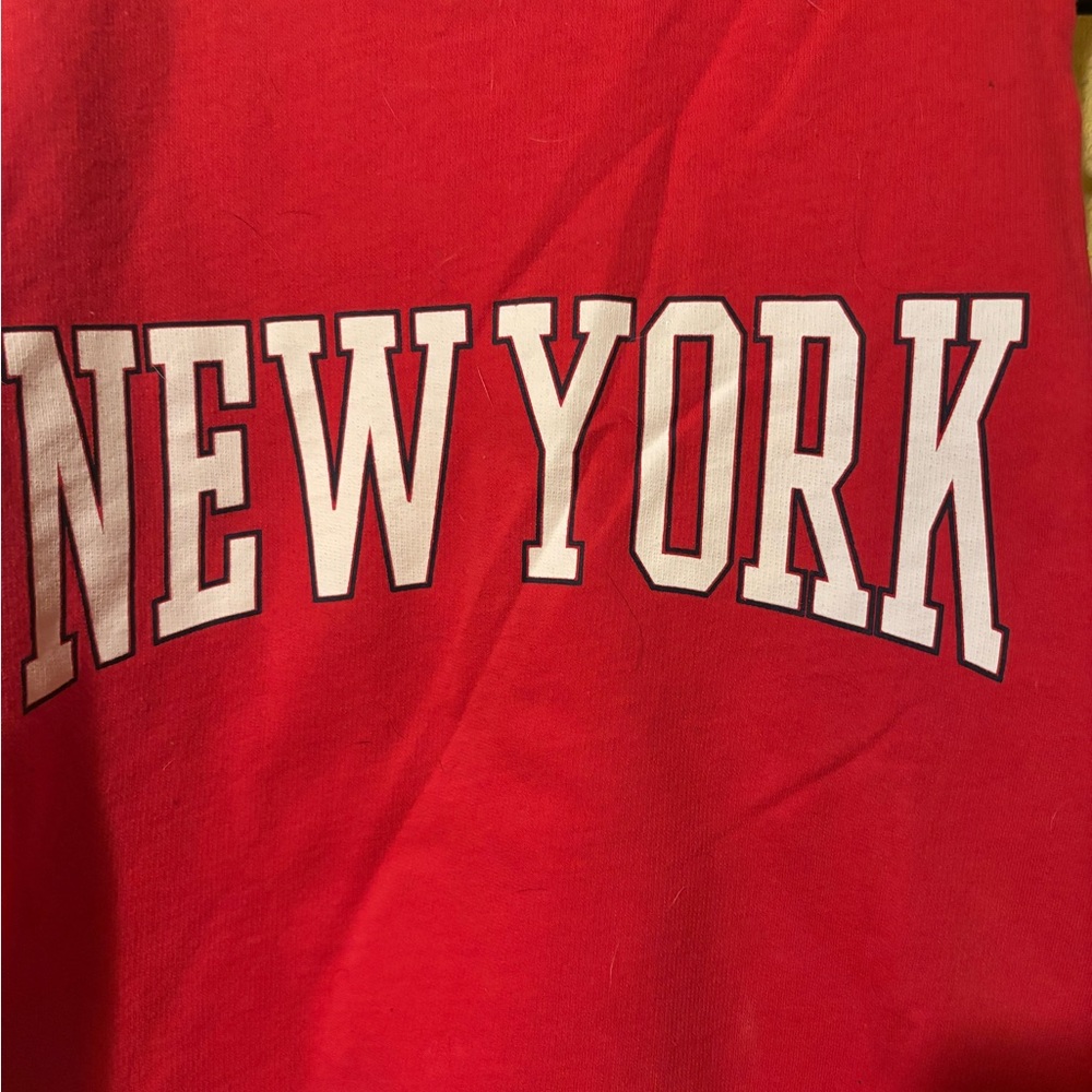 Forever 22 Red 'New York' Graphic Cropped Tee